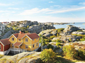 5 star holiday home in Sk rhamn
